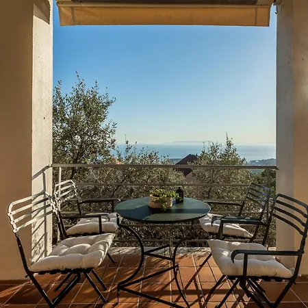 Дом отдыха Hillside View House 3 Neokhorion (Messenia)