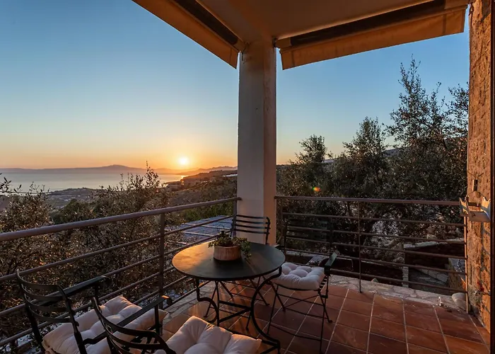 Hillside View House 3