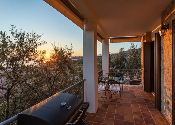 Σπίτι διακοπών Hillside View House 3